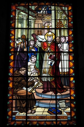 교황 성 그레고리오 7세_photo by GFreihalter_in the Catholic church of Saint-Mathieu in Morlaix_France.jpg